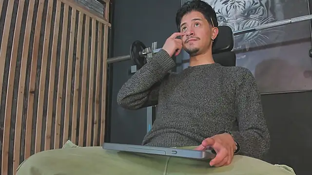 DimitriDeluxe online show from 26, 11, 2025