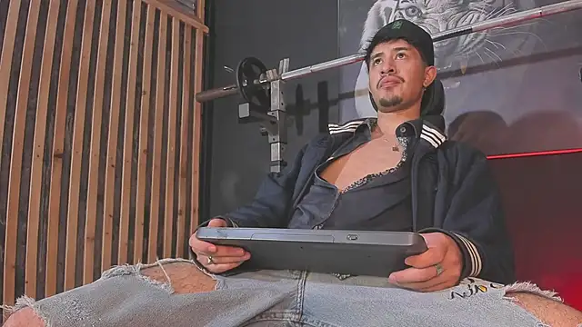 DimitriDeluxe online show from 29, 11, 2025