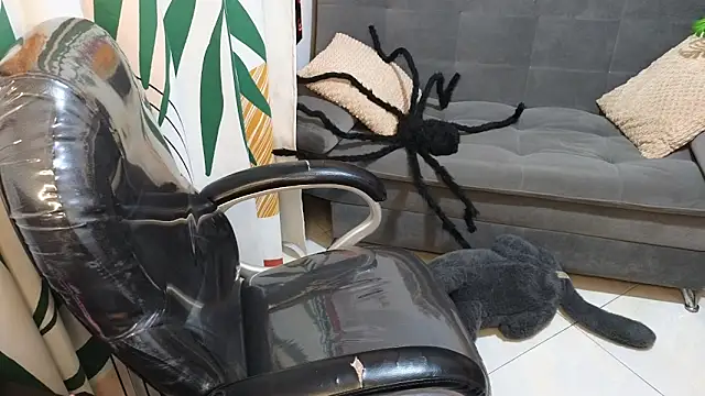 kathie lozada online show from 28, 10, 2025