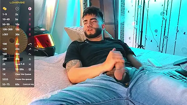 Snapshot of King_Draven3 chatting on 7, 11, 2025 King Draven3 online show from 7, 11, 2025