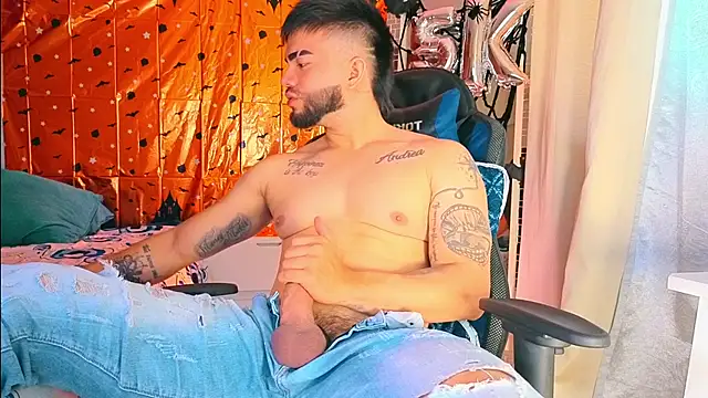 Snapshot of King_Draven3 chatting on 26, 10, 2025 King Draven3 online show from 26, 10, 2025