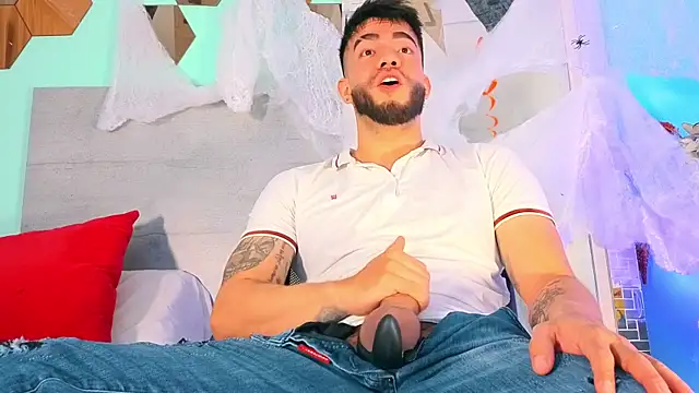 Snapshot of King_Draven3 chatting on 2, 11, 2025 King Draven3 online show from 2, 11, 2025