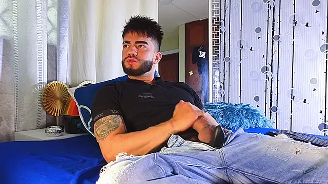 Snapshot of King_Draven3 chatting on 13, 11, 2025 King Draven3 online show from 13, 11, 2025