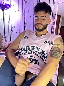 Snapshot of King_Draven3 chatting on 27, 11, 2025 King Draven3 online show from 27, 11, 2025