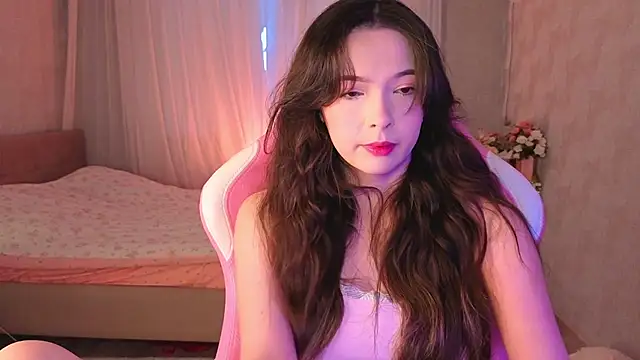 yuna sunshy online show from 11, 5, 2026