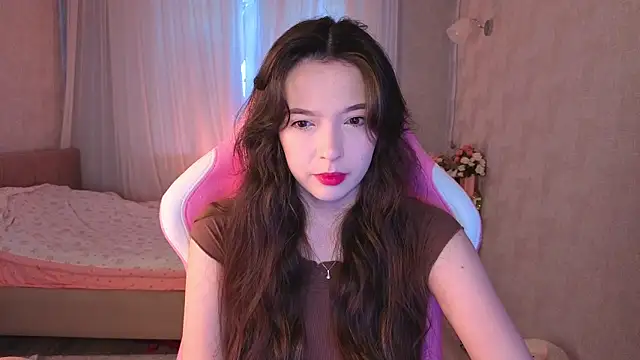 yuna sunshy online show from 5, 5, 2026