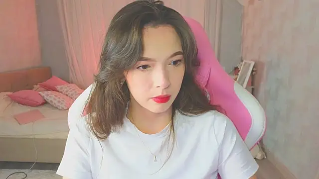 yuna sunshy online show from 16, 10, 2025