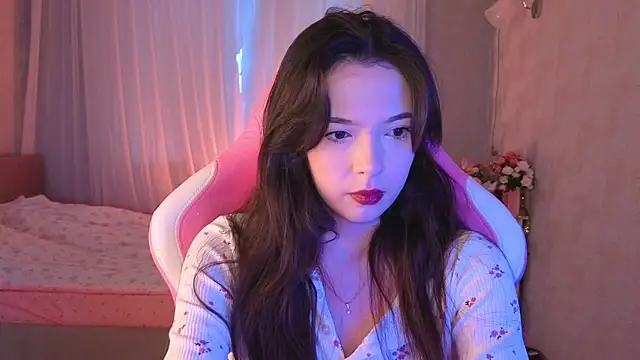 yuna sunshy online show from 21, 4, 2026