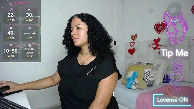 Snapshot of michel_rous_ chatting on 25, 2, 2026 michel rous online show from 25, 2, 2026