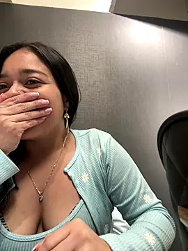 Emily Rivers  online show from 17, 11, 2025