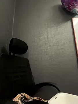 Emily Rivers  online show from 8, 1, 2026