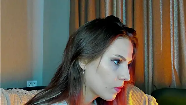 Forever Smiler online show from 15, 9, 2025