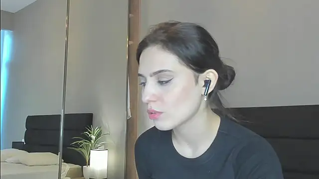 Forever Smiler online show from 22, 10, 2025