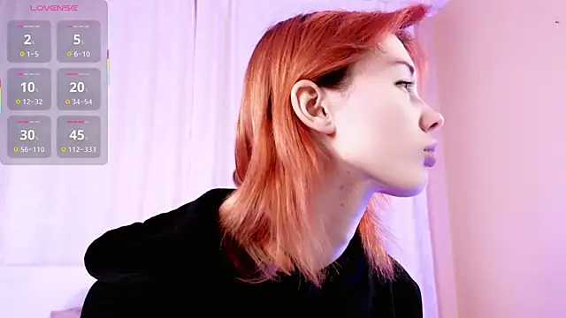 Kiara Dream online show from 14, 4, 2026