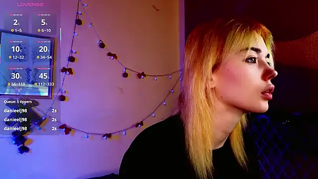 Kiara Dream online show from 9, 1, 2026