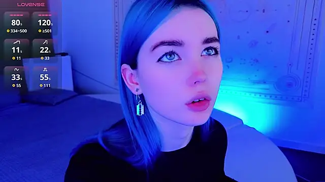 Kiara Dream online show from 3, 10, 2025