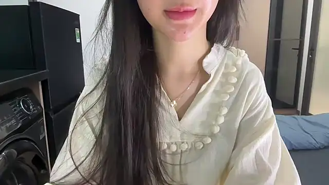 Mimi love01 online show from 10, 4, 2026