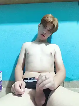 ethan manovan online show from 12, 7, 2026