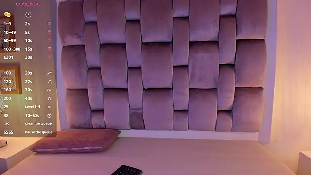 Dannika07 online show from 9, 11, 2025