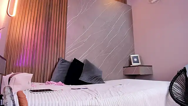 emma  rose1 online show from 7, 10, 2025