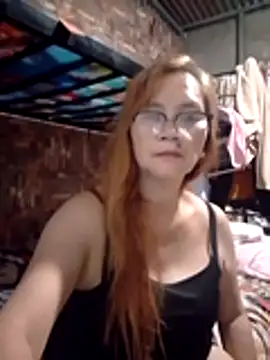 Snapshot of SexyHottMom chatting on 22, 6, 2026 SexyHottMom online show from 22, 6, 2026