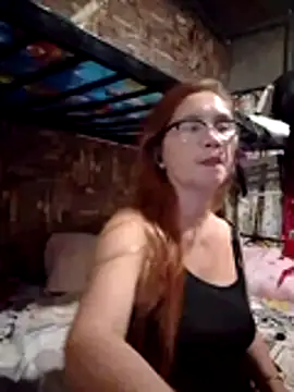 SexyHottMom online show from 3, 5, 2026
