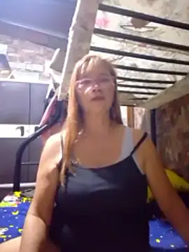 SexyHottMom online show from 3, 12, 2025