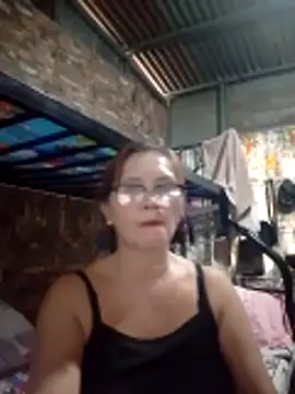 SexyHottMom online show from 24, 4, 2026
