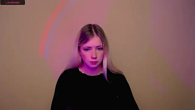 AliceHotty  online show from 1, 10, 2025