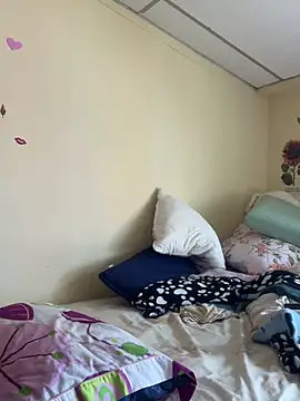 MiaRousexxx  online show from 4, 10, 2025