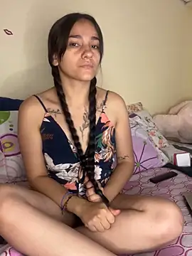 MiaRousexxx  online show from 17, 9, 2025