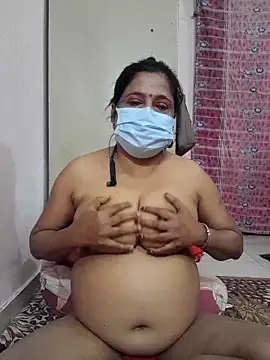 Snapshot of mature_mimi chatting on 28, 2, 2026 mature mimi online show from 28, 2, 2026