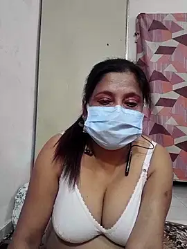 Snapshot of mature_mimi chatting on 2, 2, 2026 mature mimi online show from 2, 2, 2026