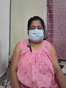 Snapshot of mature_mimi chatting on 26, 2, 2026 mature mimi online show from 26, 2, 2026