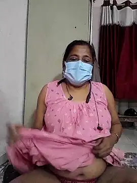 mature mimi online show from 1, 6, 2026