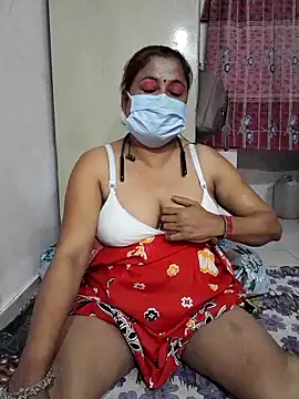 Snapshot of mature_mimi chatting on 8, 10, 2025 mature mimi online show from 8, 10, 2025