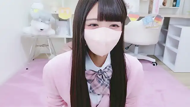 Reina Fcup online show from 26, 9, 2025