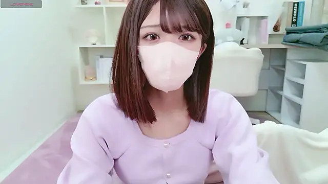 Reina Fcup online show from 12, 4, 2026