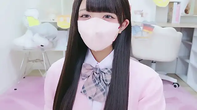 Reina Fcup online show from 28, 9, 2025