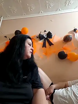 Snapshot of BlacReign chatting on 22, 10, 2025 BlacReign online show from 22, 10, 2025