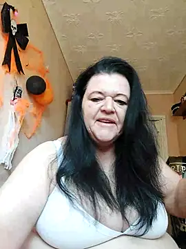 Snapshot of BlacReign chatting on 31, 10, 2025 BlacReign online show from 31, 10, 2025