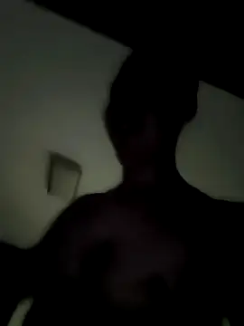 huanhuanaaaaa online show from 4, 12, 2025