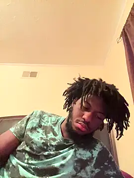 Snapshot of ThickDic28 chatting on 16, 9, 2025 ThickDic28 online show from 16, 9, 2025