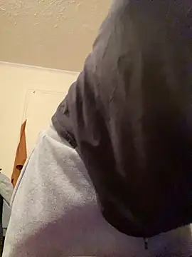 Snapshot of ThickDic28 chatting on 8, 10, 2025 ThickDic28 online show from 8, 10, 2025