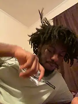 Snapshot of ThickDic28 chatting on 24, 9, 2025 ThickDic28 online show from 24, 9, 2025