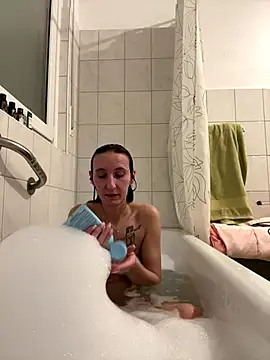 Emilia Mausi online show from 15, 12, 2025