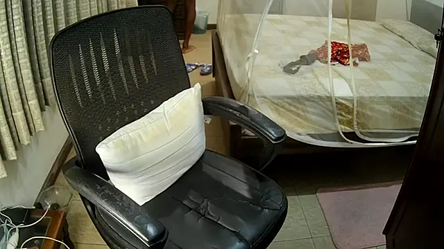 sissypamsissy online show from 24, 6, 2026