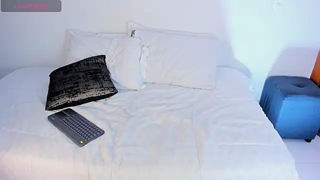 Aleexiiaa online show from 22, 9, 2025