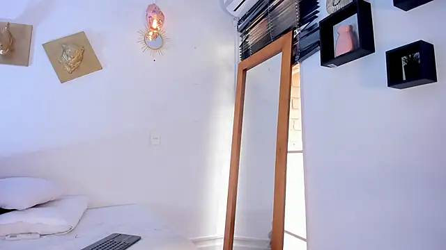 Aleexiiaa online show from 7, 1, 2026