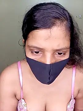 Rose-luckey online show from 15, 10, 2025